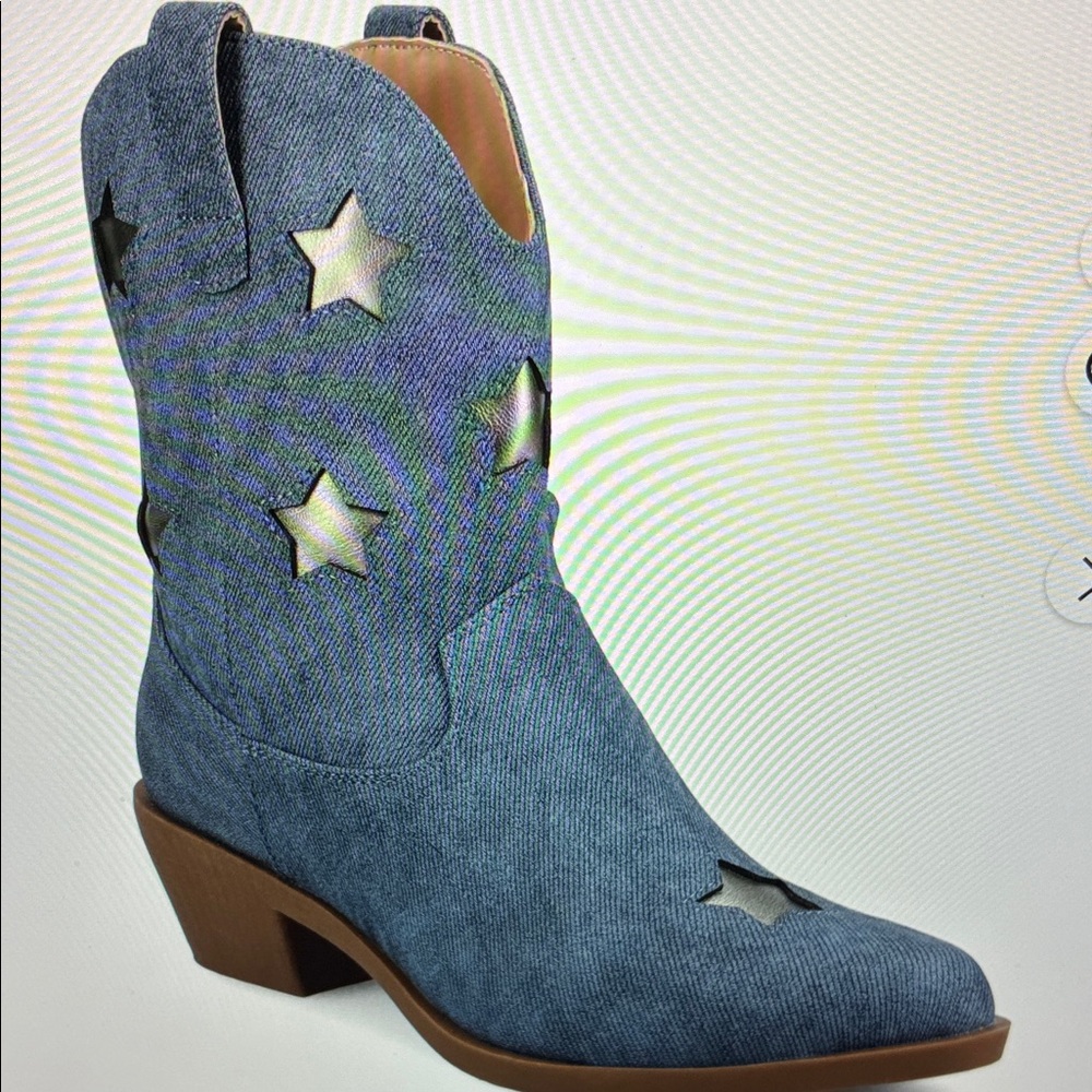 🆕Journee Collection Blue ‘Denim’w/Silver Star Cutouts Western Ankle Bootie